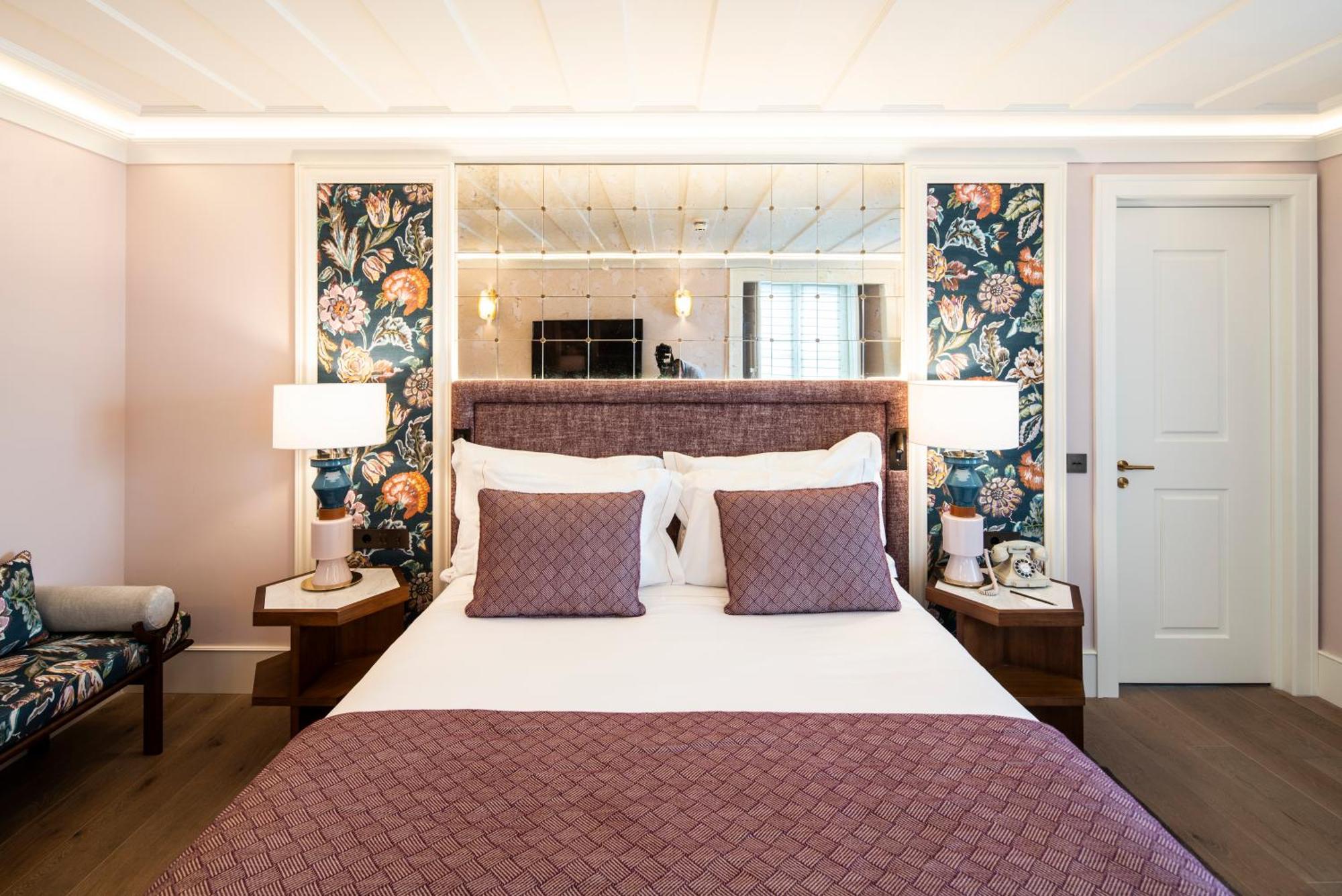 Palacio Ludovice Wine Experience Hotel Lisbon Exterior photo