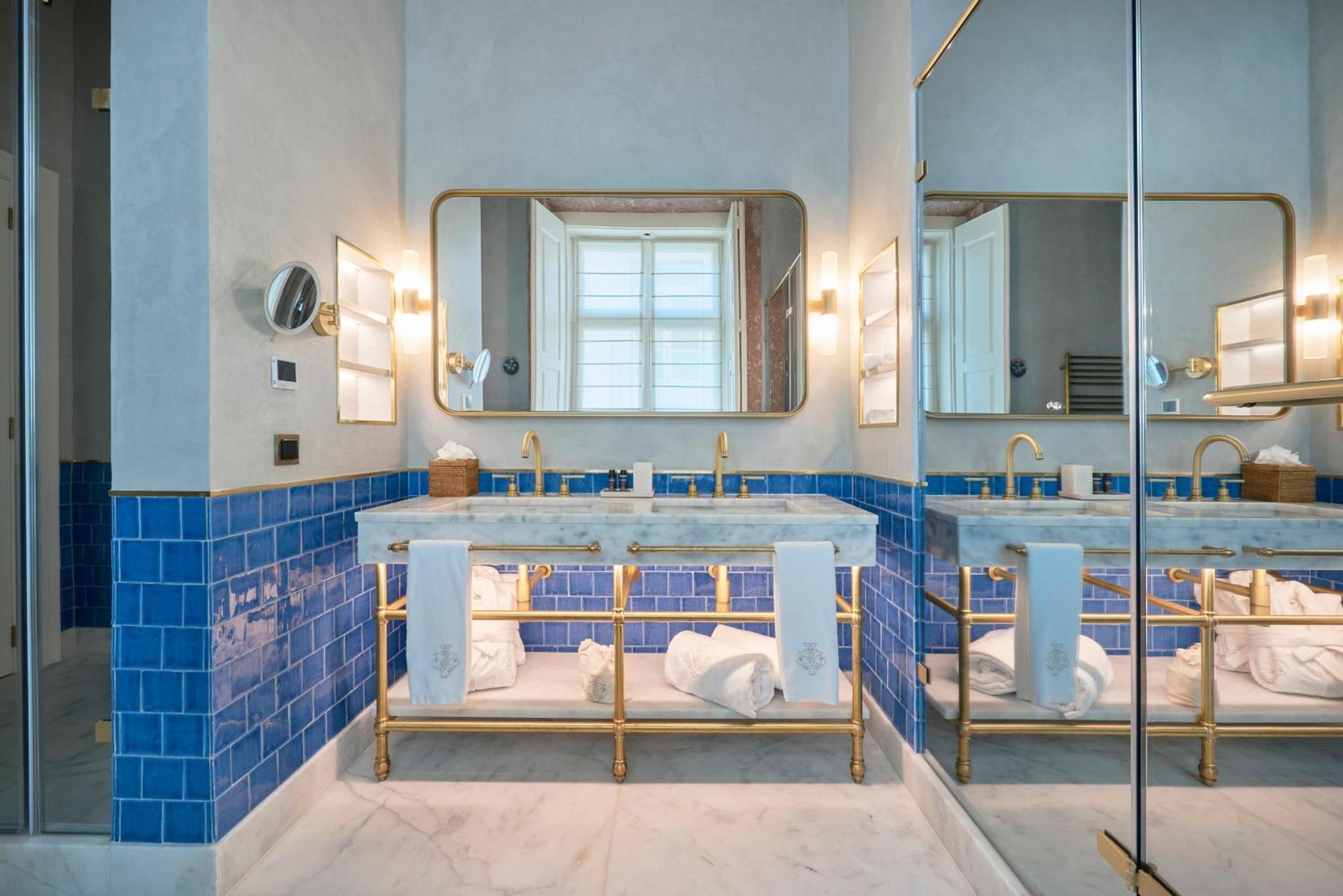 Palacio Ludovice Wine Experience Hotel Lisbon Exterior photo